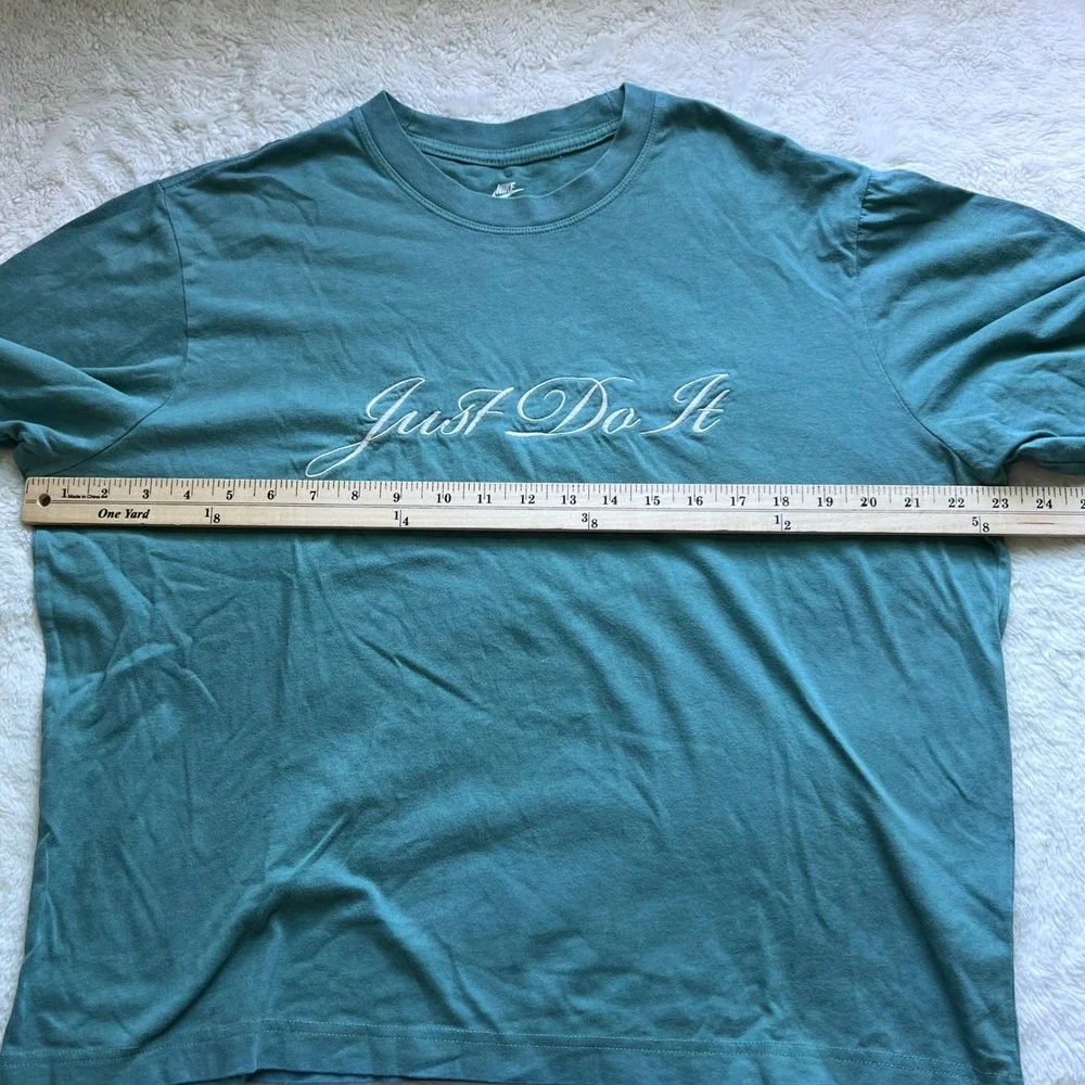 Nike The Nike Tee Loose Fit Teal Green Script Just Do It Cotton T-Shirt Womens M
